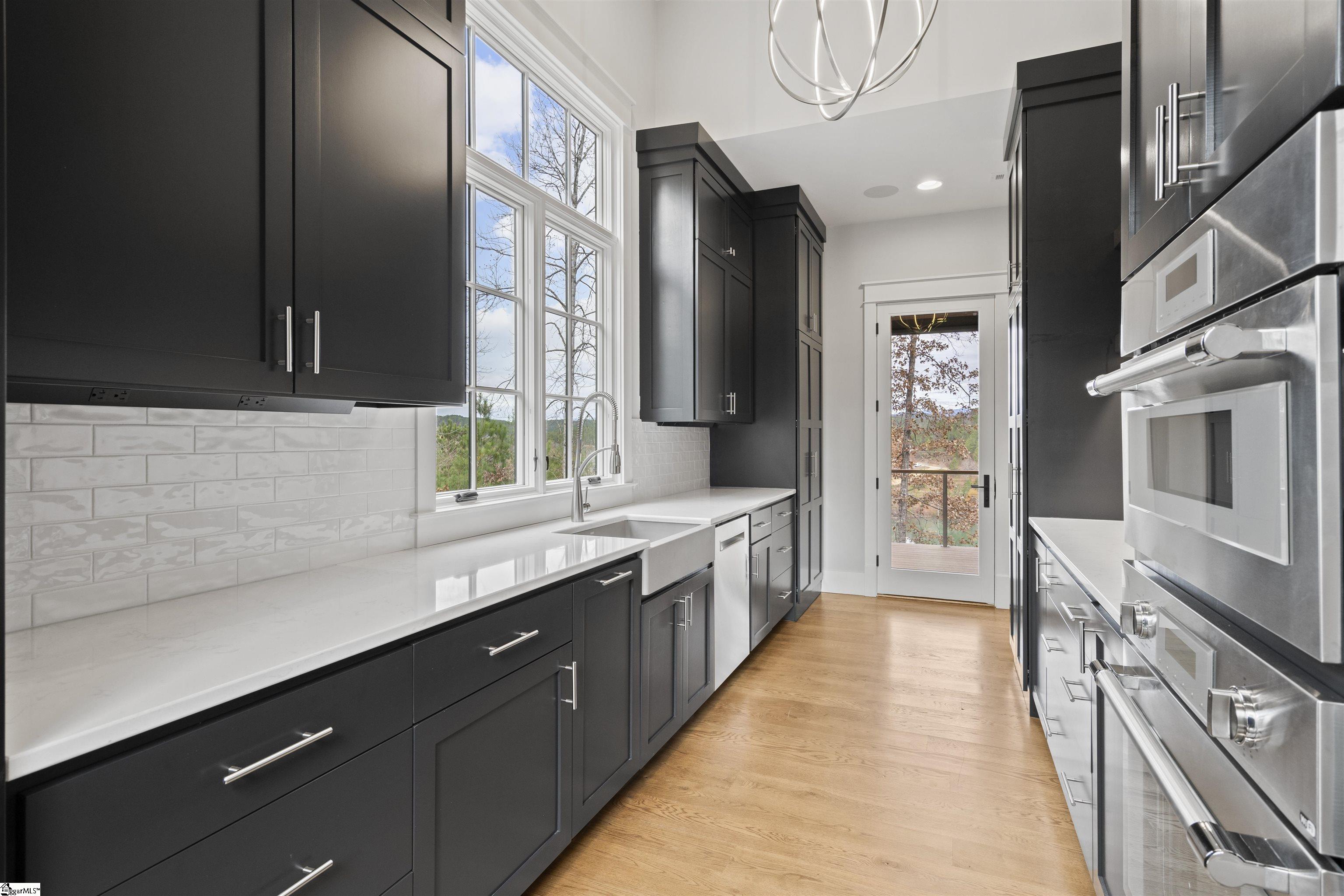 244 Featherstone Drive Sunset, SC 29685 - Photo 14 of 35