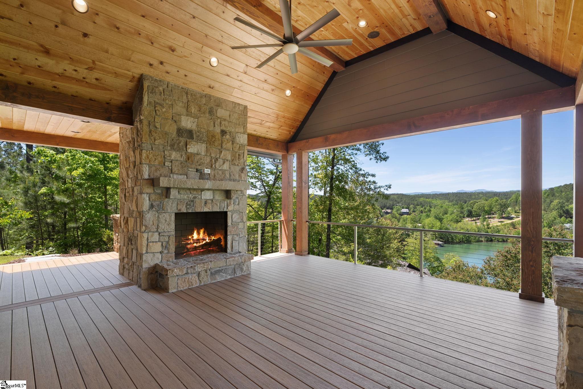 244 Featherstone Drive Sunset, SC 29685 - Photo 18 of 35