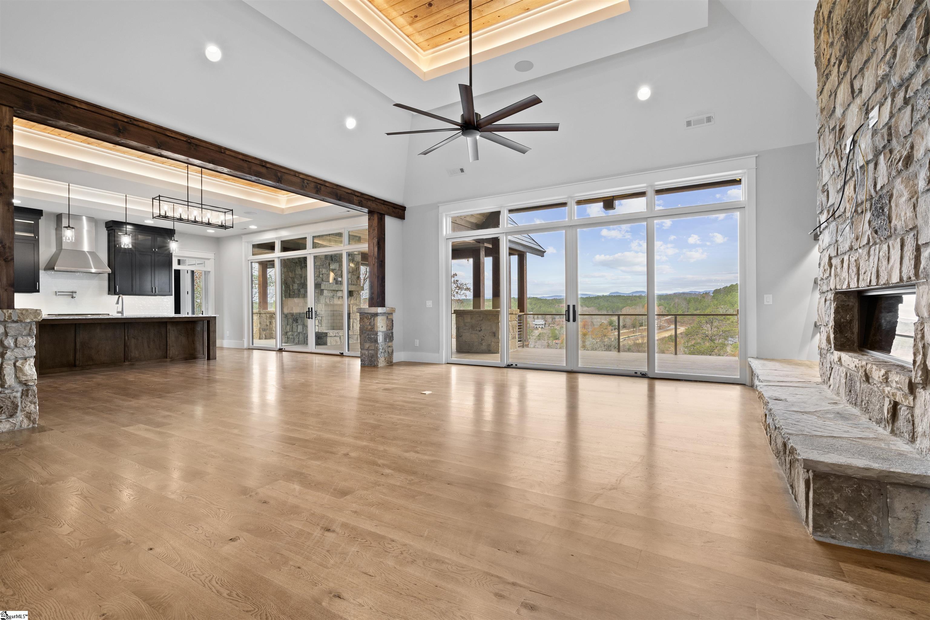 244 Featherstone Drive Sunset, SC 29685 - Photo 4 of 35