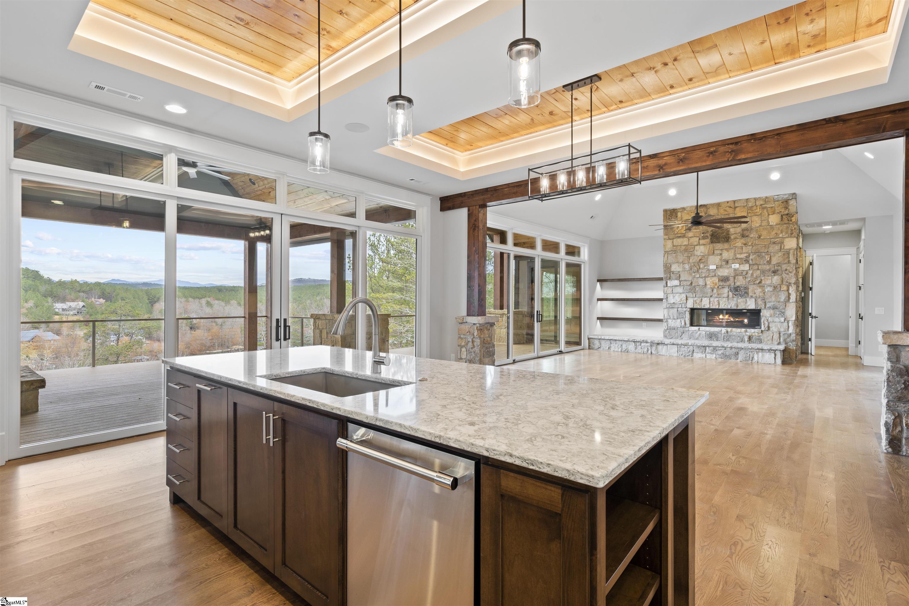 244 Featherstone Drive Sunset, SC 29685 - Photo 8 of 35