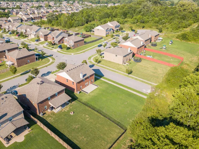 $2,950 | 1001 Benwick Road, Hendersonville, TN 37075