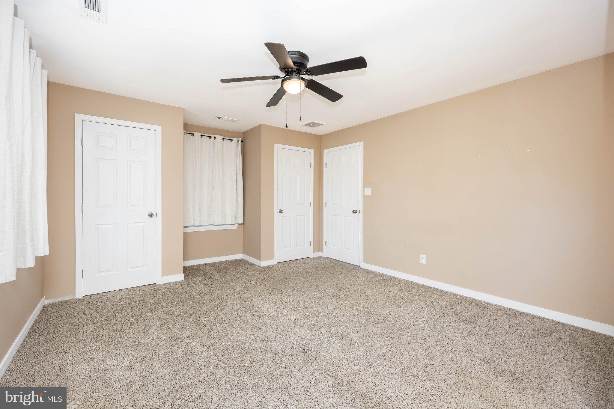 30797 Dagsboro Road Salisbury, MD 21804 - Photo 38 of 58 Spacious room with soft, neutral tones.