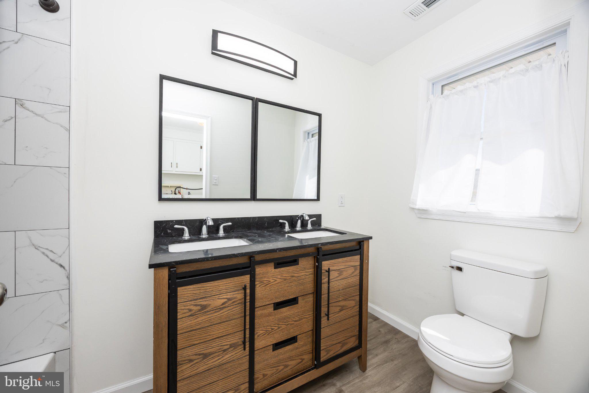 30797 Dagsboro Road Salisbury, MD 21804 - Photo 40 of 58 Modern bathroom with sleek finishes.