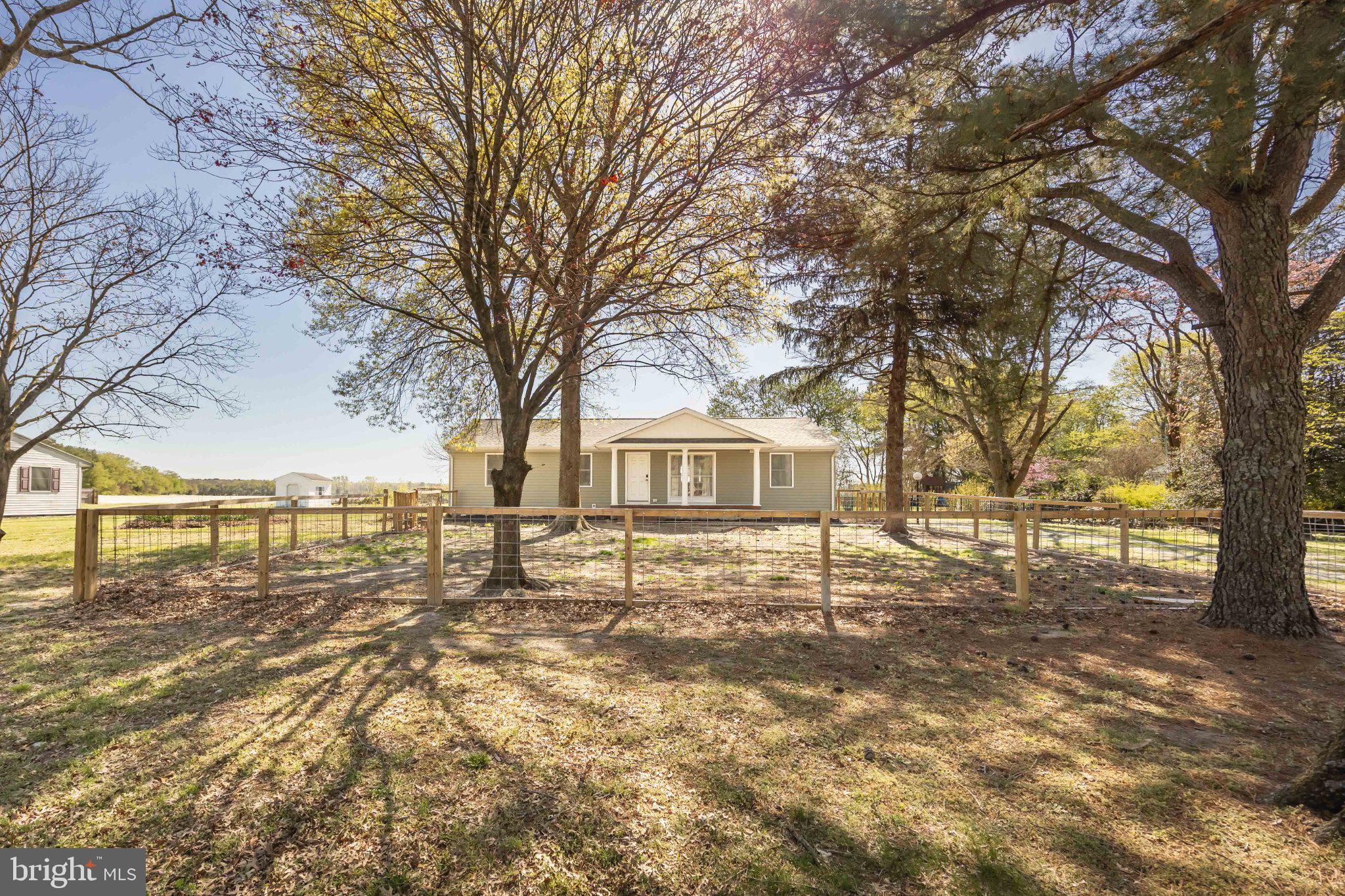 30797 Dagsboro Road Salisbury, MD 21804 - Photo 5 of 58 Charming home embraced by nature.