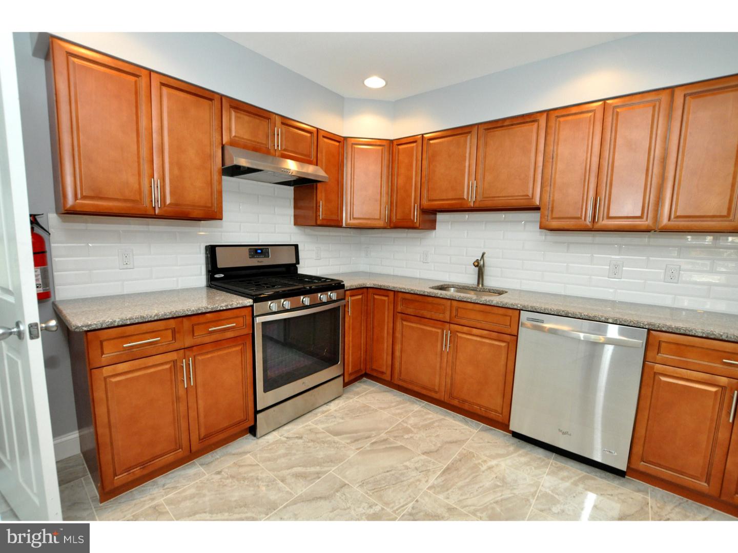 208 East Washington Street Riverside, NJ 08075 - Photo 9 of 20 Kitchen