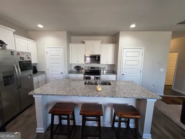 $272,000 | 136 Red Birch Lane, Warner Robins, GA 31093