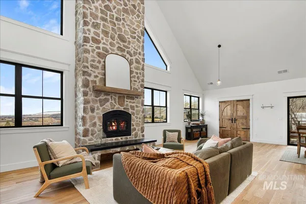 $2,500,000 | 4575 Harvest Lane, Emmett, ID 83617