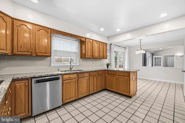 $5,900 | 7520 Royal Dominion Drive, Bethesda, MD 20817