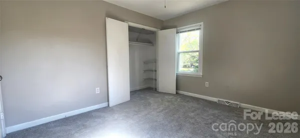 $2,600 | 2015 Glouchester Circle, Charlotte, NC 28226