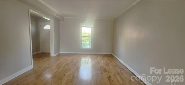 $2,600 | 2015 Glouchester Circle, Charlotte, NC 28226