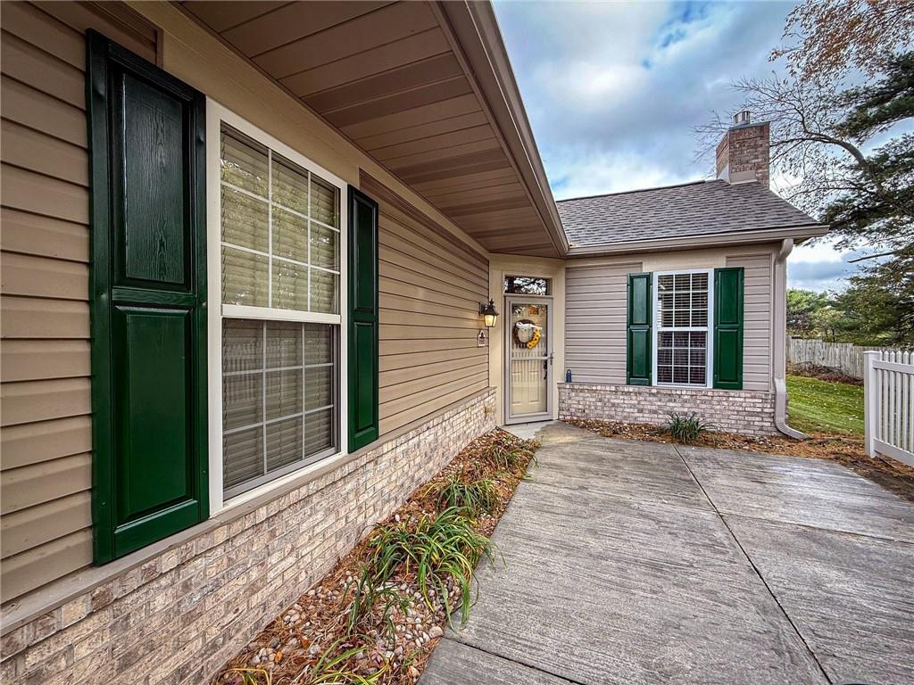 2113 Winchester Court Renfrew, PA 16053 - Photo 43 of 45 a front view of a house with a large window