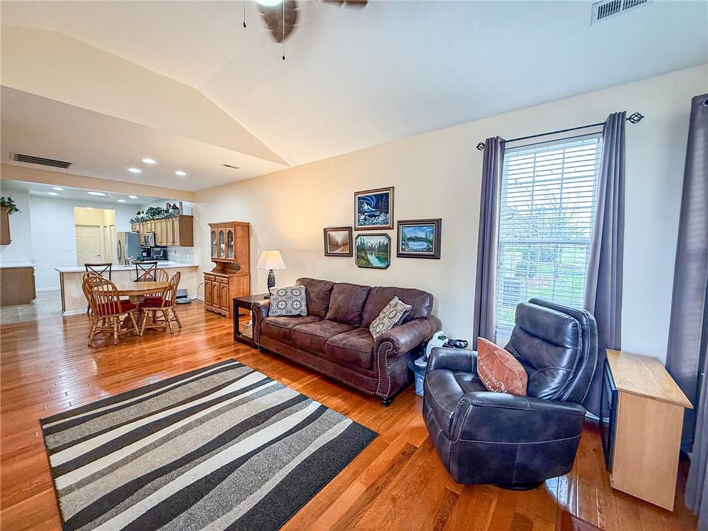 2113 Winchester Court Renfrew, PA 16053 - Photo 5 of 45 a living room with furniture and a rug