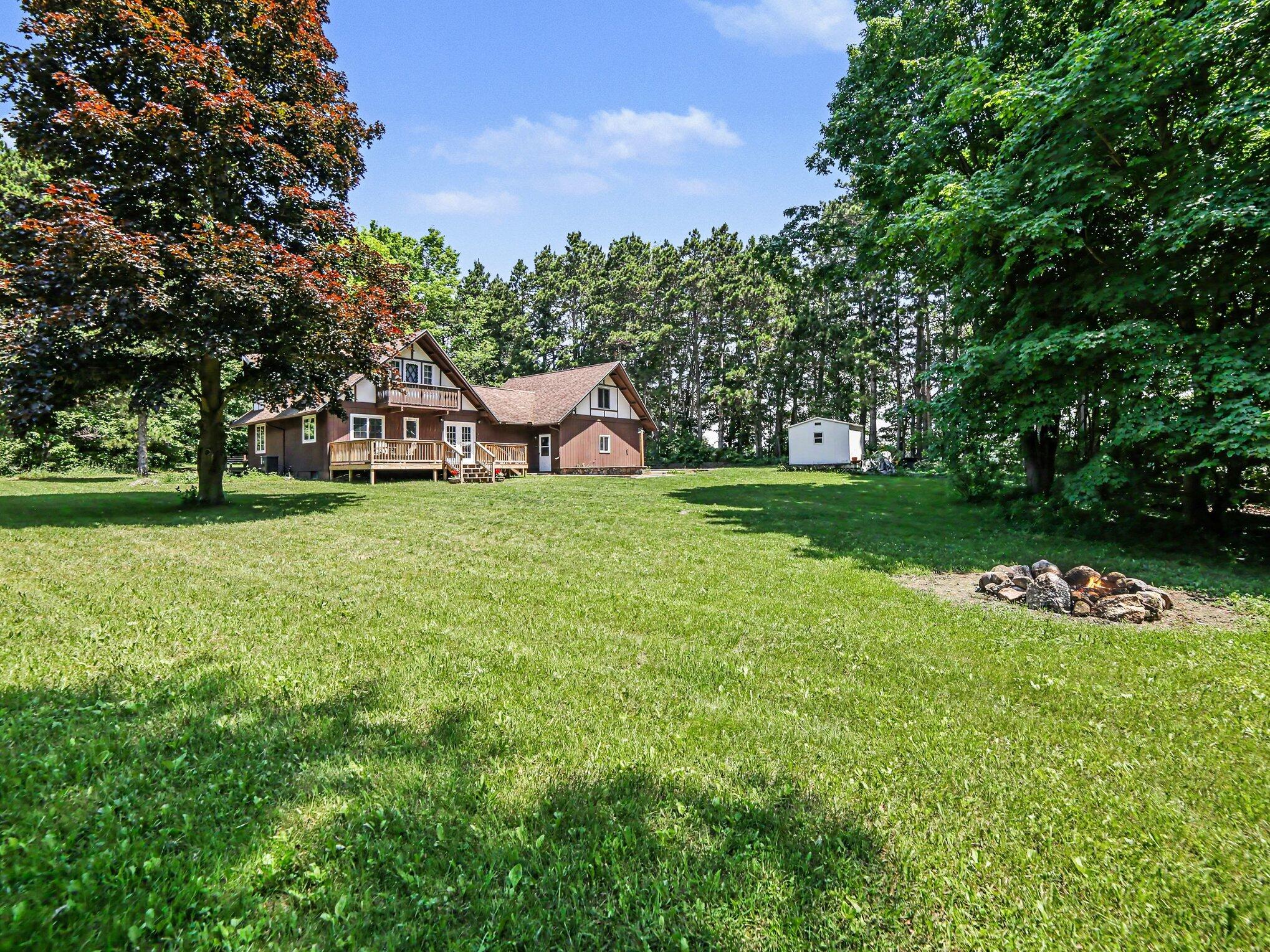 6945 West Shelby Road Shelby, MI 49455 - Photo 3 of 45 Back of House