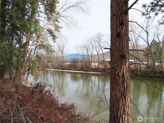 $199,950 | 8 Highway 21, Lind, WA 99341