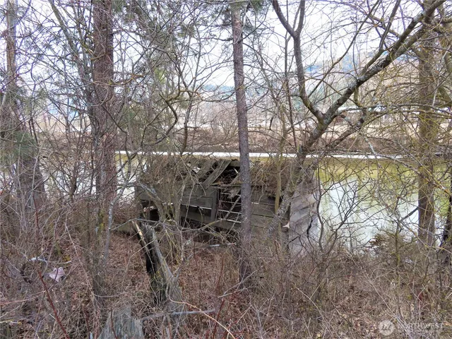 $199,950 | 8 Highway 21, Lind, WA 99341