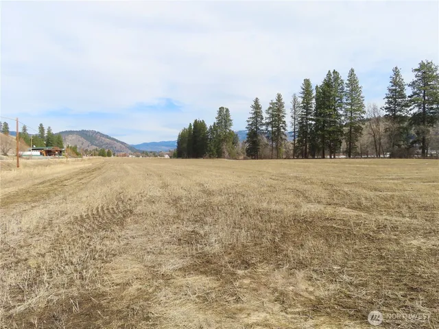 $199,950 | 8 Highway 21, Lind, WA 99341