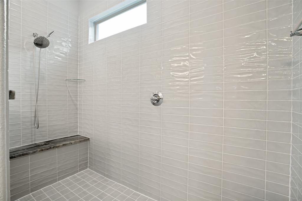 1036 Boardwalk Road Allen, TX 75013 - Photo 19 of 36