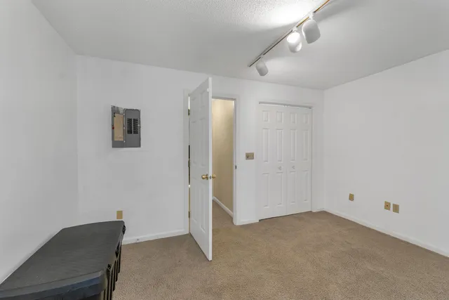 $299,000 | 50 Brookside Drive, Unit N6, Exeter, NH 03833