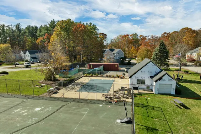 $299,000 | 50 Brookside Drive, Unit N6, Exeter, NH 03833