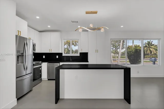 $650,000 | 1110 Northwest 183rd Street, Miami Gardens, FL 33169