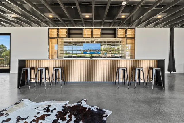 $2,850,000 | 36051 East Benton Road, Temecula, CA 92592