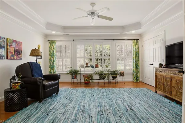 $1,150,000 | 220 Fox Lake Court, Winston-Salem, NC 27106