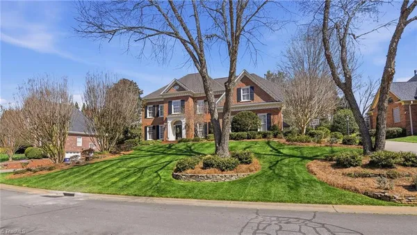 $1,150,000 | 220 Fox Lake Court, Winston-Salem, NC 27106