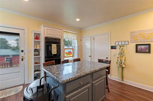 $400,000 | 101 North Gallatin Avenue, Hamilton, MO 64644