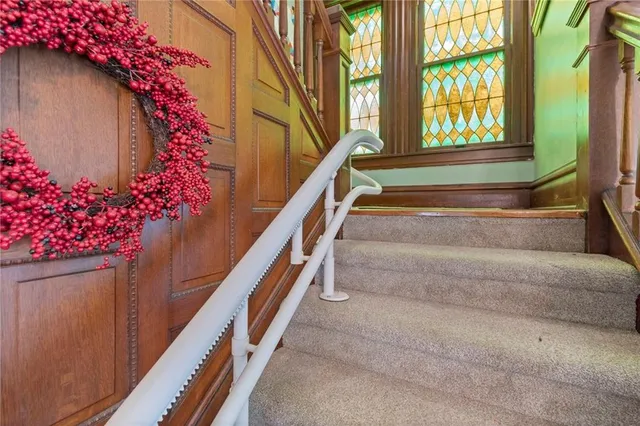 $400,000 | 101 North Gallatin Avenue, Hamilton, MO 64644