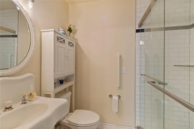 $400,000 | 101 North Gallatin Avenue, Hamilton, MO 64644