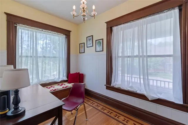 $400,000 | 101 North Gallatin Avenue, Hamilton, MO 64644