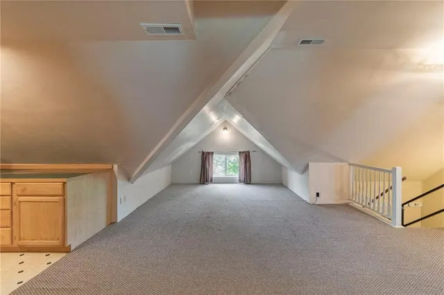 $400,000 | 101 North Gallatin Avenue, Hamilton, MO 64644