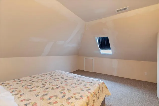 $400,000 | 101 North Gallatin Avenue, Hamilton, MO 64644