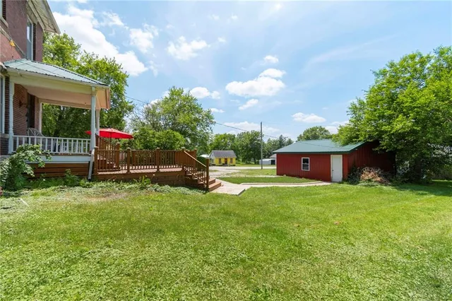 $400,000 | 101 North Gallatin Avenue, Hamilton, MO 64644