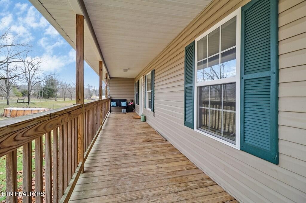 660 East Rock Quarry Road Clarkrange, TN 38553 - Photo 4 of 39