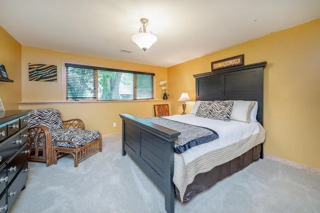 $494,999 | 32 Shadybrook Drive, Wellington, KS 67152