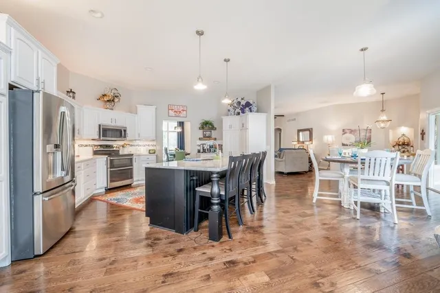 $494,999 | 32 Shadybrook Drive, Wellington, KS 67152