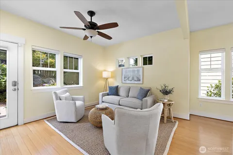 $1,065,000 | 5925 31st Avenue Southwest, Seattle, WA 98126