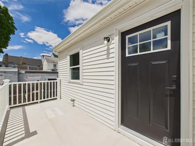 $1,950 | 10 West Railroad Avenue, Jamesburg, NJ 08831