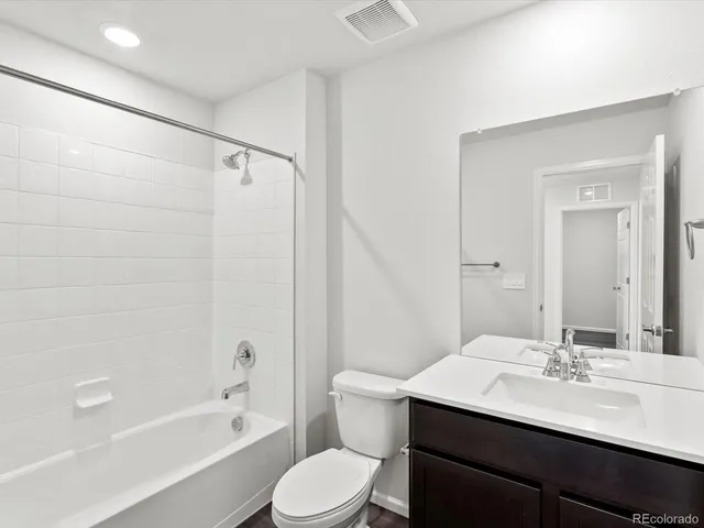 $450,990 | 1620 Riverplace Drive, Unit 1, Windsor, CO 80550