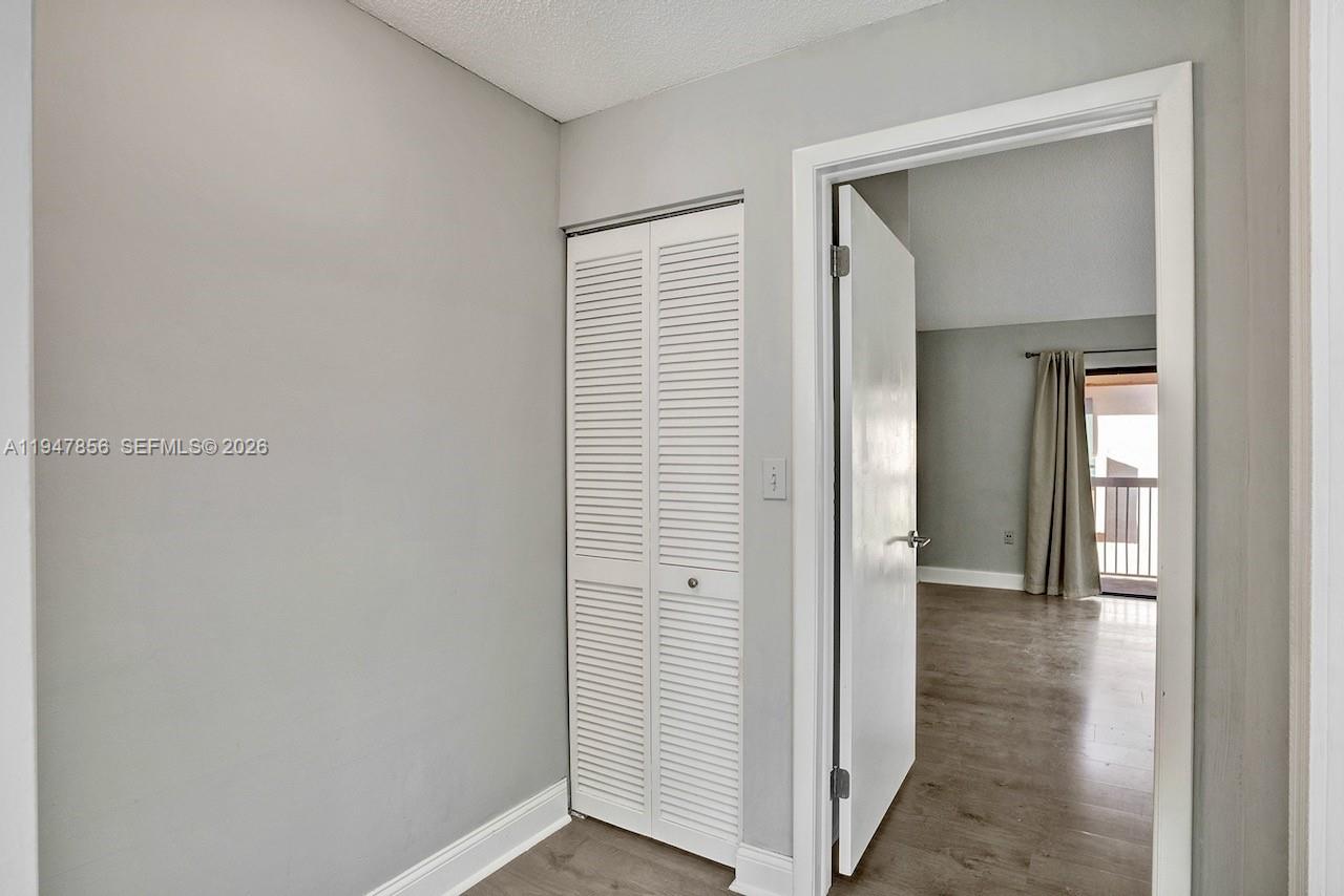 10102 Southwest 77th Court, Unit 10102 Miami, FL 33156 - Photo 22 of 34