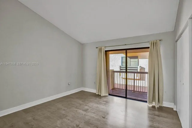 $2,800 | 10102 Southwest 77th Court, Unit 10102, Miami, FL 33156