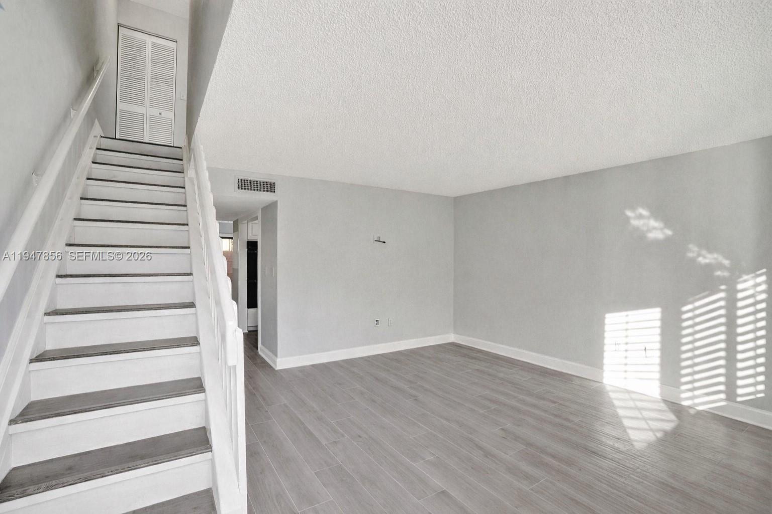 10102 Southwest 77th Court, Unit 10102 Miami, FL 33156 - Photo 3 of 34