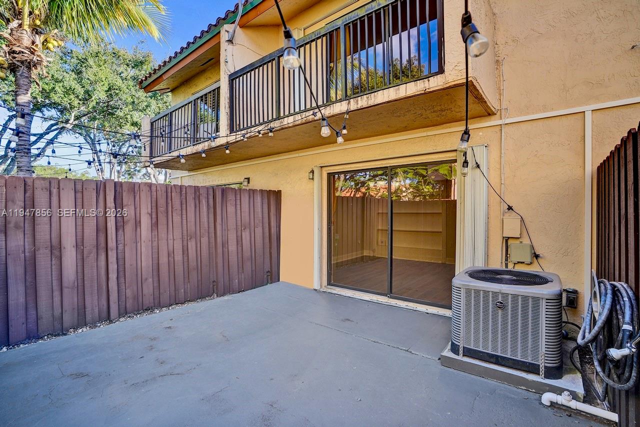 10102 Southwest 77th Court, Unit 10102 Miami, FL 33156 - Photo 31 of 34