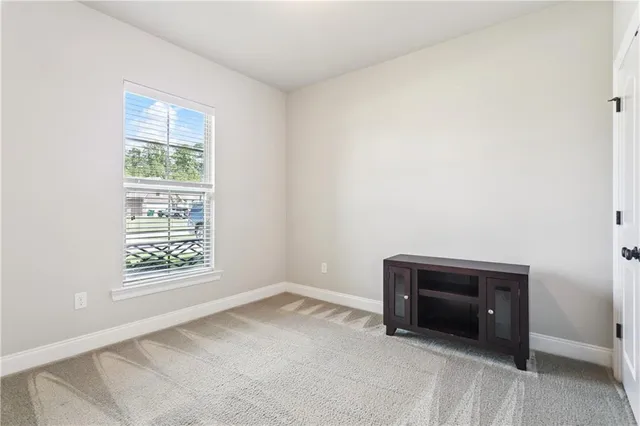 $313,000 | 843 White Pine Drive, Ponchatoula, LA 70454