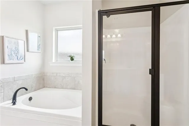 $313,000 | 843 White Pine Drive, Ponchatoula, LA 70454