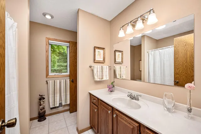 $499,000 | 2520 Florida Avenue North, Golden Valley, MN 55427