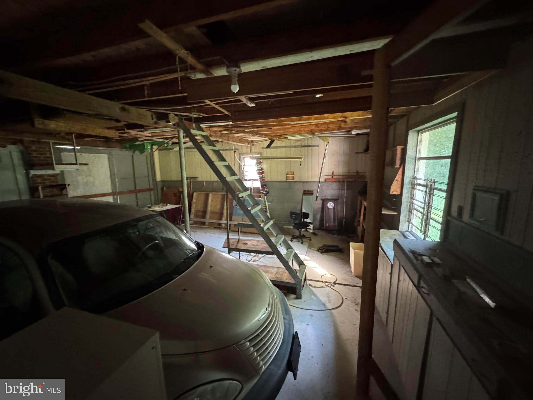 17990 Henderson Road Marydel, MD 21649 - Photo 21 of 24 a living room with furniture and a window