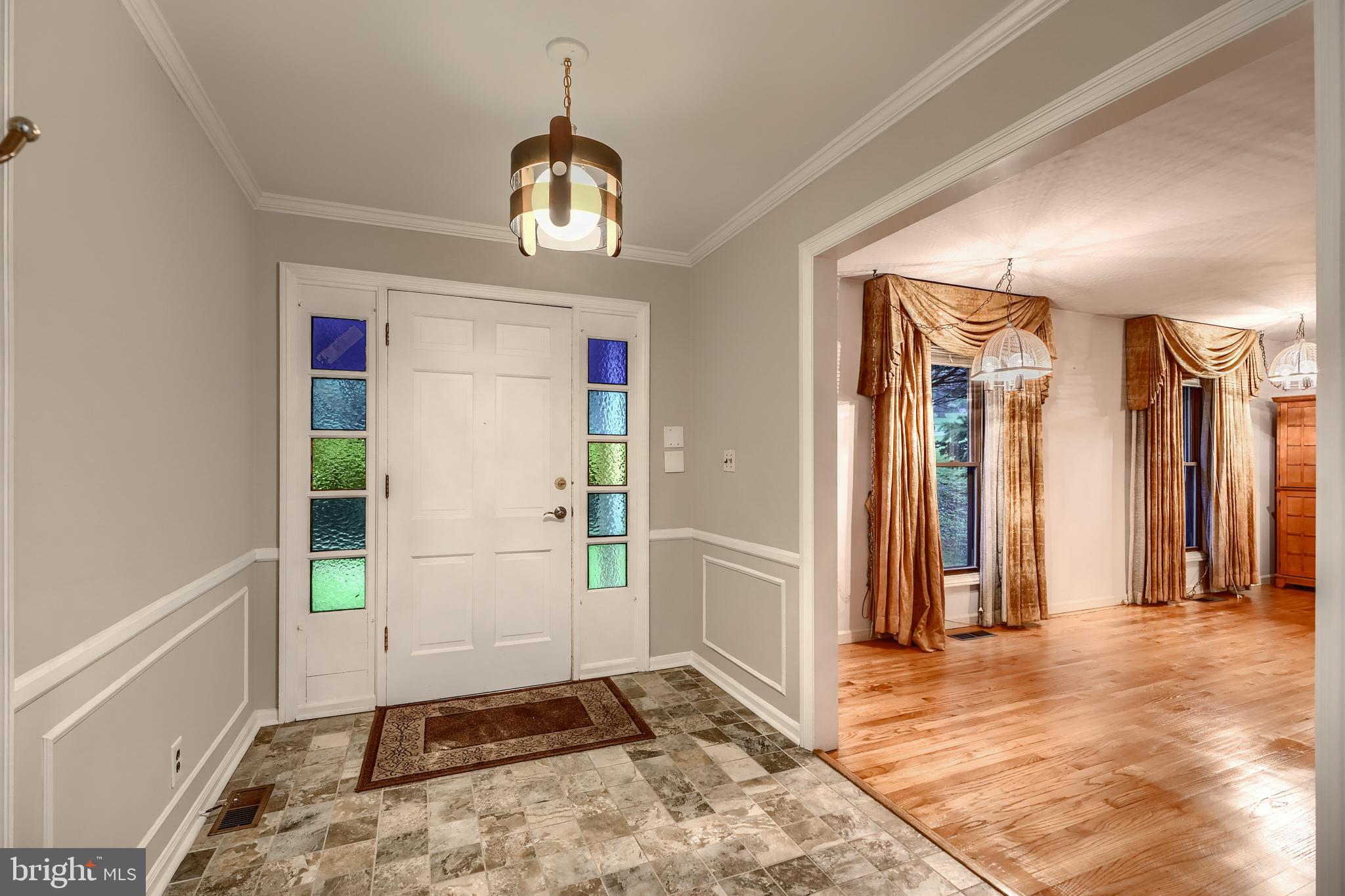 1012 Valewood Road Towson, MD 21286 - Photo 6 of 48 a view of an entryway door