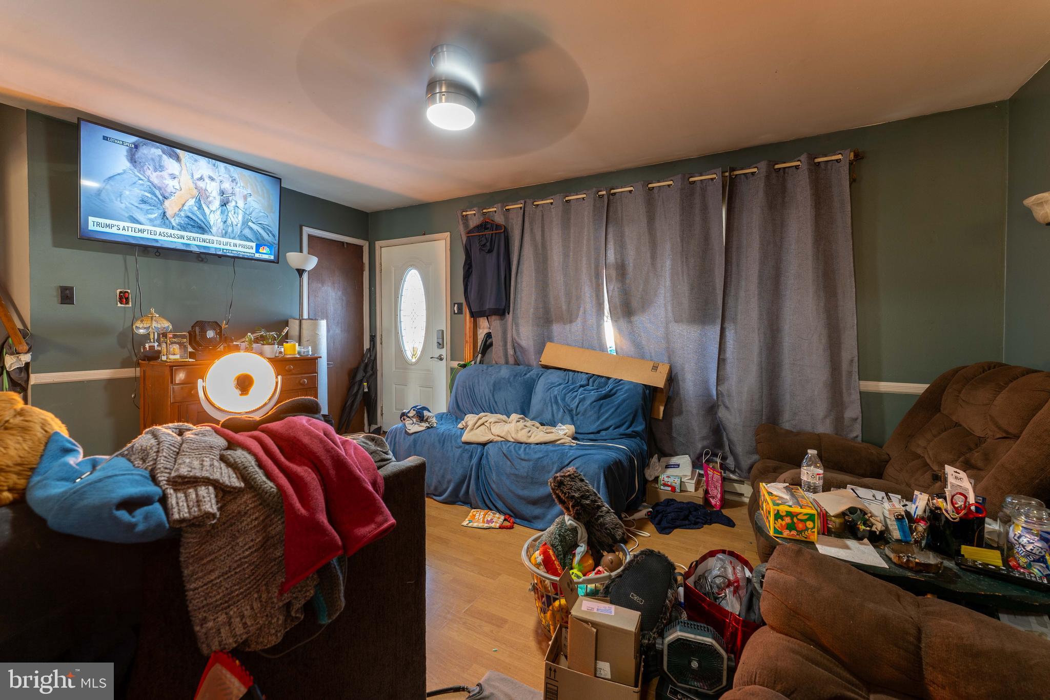 3307 Sheldon Avenue Bristol, PA 19007 - Photo 5 of 16